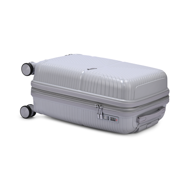 VIP Retreat 8W Hard Trolley with TSA Lock – Durable & Secure